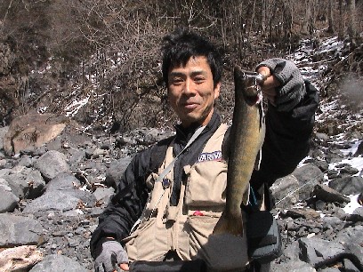 �g���C������̂R�P����