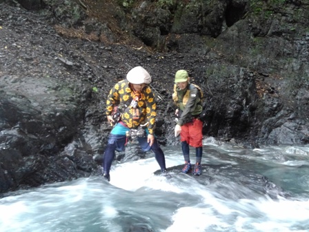 �����[����J