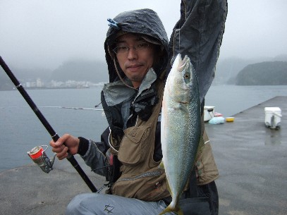 �}�b�T�[�̖{�����g�h�s