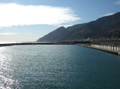 �n�ʂł���