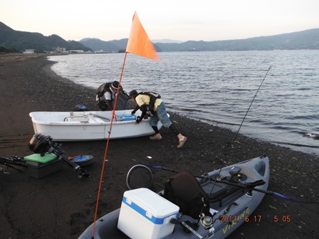 ���҂ƌ��������̒�